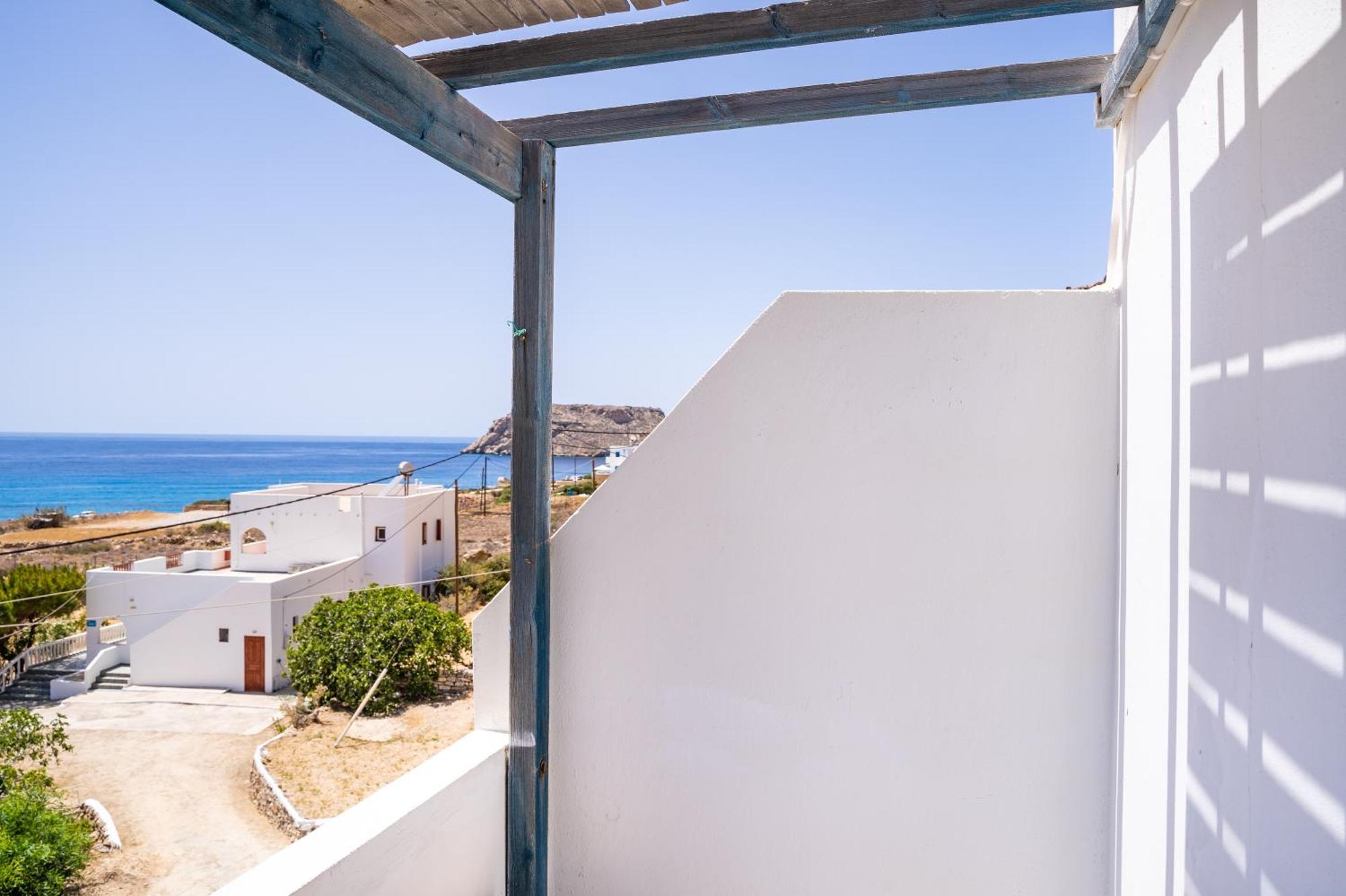 Готель Sun Week Bay Lefkos  Екстер'єр фото